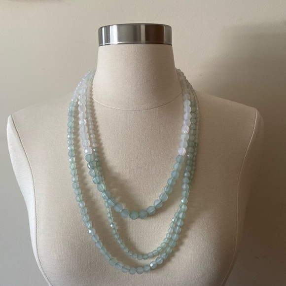 Translucent Beaded Necklace ✨ - Picture 1 of 3